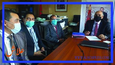 صورة المدير الإقليمي للتربية والتكوين الفقيه بن صالح يستقبل أطر هيأة المراقبة التربوية المتدربين بمكتبه .