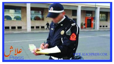 صورة شرطي يرفض تدخلات أحد الأعيان ويطبق القانون في حق مخالف