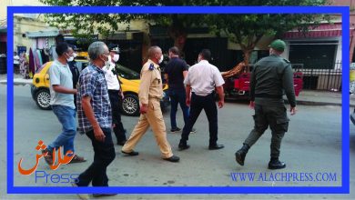 صورة السلطات المحلية تفرق تجمعا حزبيا لم يتقيد بالإجراءات والتدابير الإحترازية لكوفيد ببني ملال
