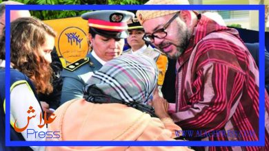 صورة جلالة الملك يعطي انطلاق النسخة 22 من عملية توزيع الدعم الغذائي