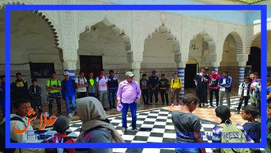 صورة بالصور توزيع 100 كرة قدم لفائدة تلاميذ جماعة أحلاف