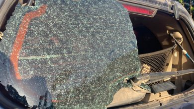 صورة بلطجية حزب الكتاب يفسدون الحملات الانتخابية بجماعة أحلاف و تكسير سيارات وقطع التيار الكهربائي واعتراض سبيل المنافسين و تهديدهم