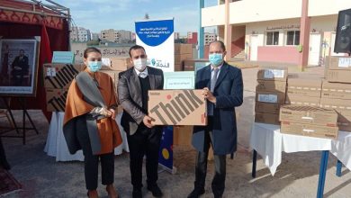 صورة تسليم معدات معلوماتية لمؤسسات تعليمية بعمالة المحمدية من أجل دعم وتجويد التعلمات