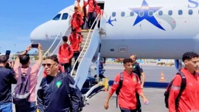 صورة وصول الوفد المغربي المشارك في كأس أفريقيا للناشئين إلى مطار محمد بوضياف بقسنطينة قادمة إليها من الرباط مباشرة