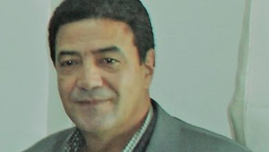 صورة نادي الصحافة والبشير عبدو يعزيان في وفاة الصحفي بالاذاعة الوطنية عبدالرحيم الحبيب