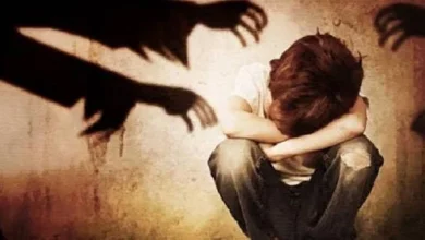 صورة طفل صغير يصاب بشكل خطير بعد تعرضه للاغتصاب داخل منزل أسرته بتارودانت