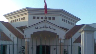 صورة تبادل السب والشتم داخل جماعة عين تيزغة وشكايات نحو القضاء