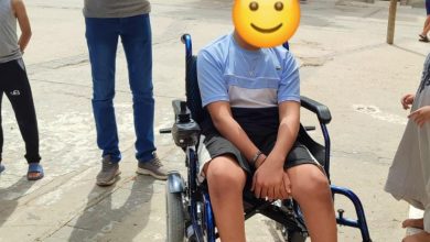 صورة توزيع كراسي كهربائية متحركة لفائدة الأشخاص ذوي الاحتياجات الخاصة بمقر سكناهم في إطار المبادرة الوطنية للتنمية البشرية بإقليم سيدي سليمان