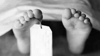 صورة العثور على جثة طفل مبتورة الأطراف بعد اختفائه عن منزل أسرته قرابة الأسبوعين