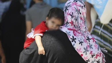 صورة أرامل يتقاضين معاشات “رمزية” ومطالب للحكومة بالالتفات لوضعهن