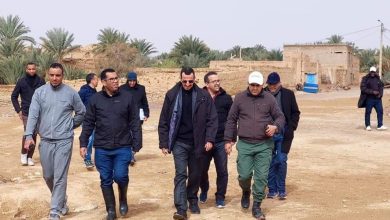 صورة عامل إقليم طاطا يعطي تعليمات صارمة لتتبع أحوال الرحل وتوفير الماء الكافي لهم ولماشيتهم
