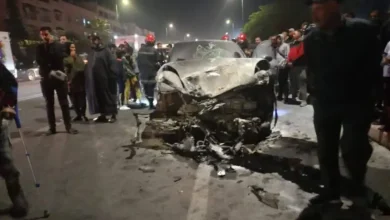 صورة مراكش… سيارة تدهس دراجة نارية وتنهي حياة راجلين.