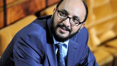 صورة من هو حسن طارق الذي عينه الملك في منصب وسيط المملكة؟