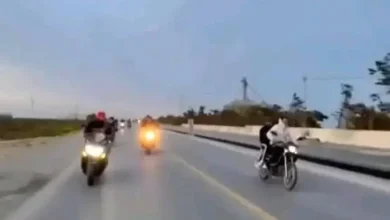 صورة سباق دراجات نارية ينتهي بمأساة قبيل الإفطار