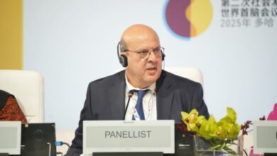 صورة عبد الجبار الراشدي يبرز التجربة المغربية في الإدماج الاجتماعي والمساواة بين الجنسين خلال مشاركته في القمة العالمية الثانية للتنمية الاجتماعية بقطر