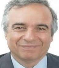 صورة حين ينهض ابنُ امزاب بالفكر… ويصغي الوطن لصوت الحكمة: الدكتور محمد حركات نموذج العالم الذي يمشي والضوء خلفه