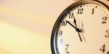 صورة 27 ألف توقيع في وقت وجيز.. عريضة شعبية تعيد ملف “الساعة الإضافية” إلى واجهة النقاش بالمغرب