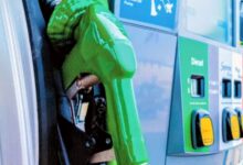 صورة أسعار البنزين في أمريكا تكسر حاجز الـ 4 دولارات!