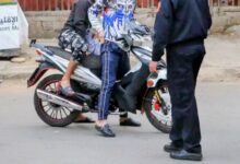 صورة مرة أخرى.. حملة صارمة على الدراجات النارية تنهي عهد التعديلات العشوائية